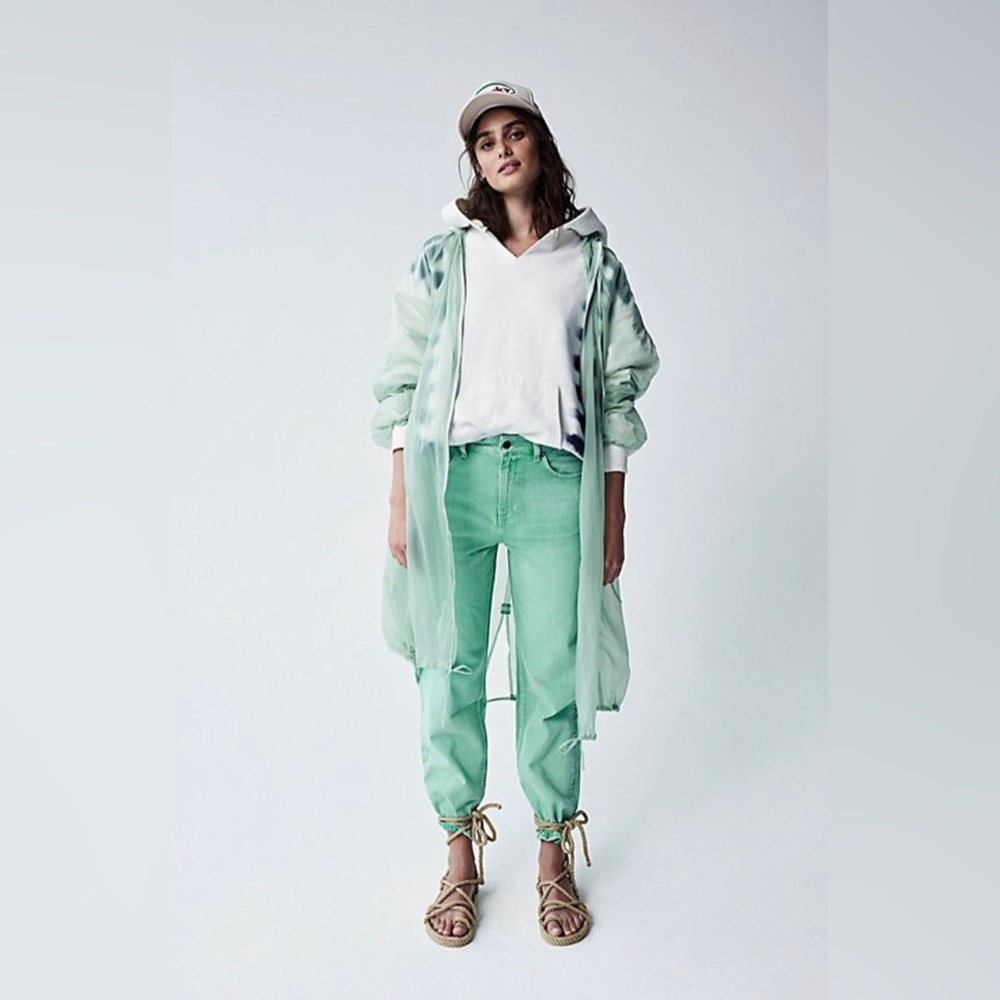 8. NWT Free People Addie Packable Poncho - Picture 8 of 10